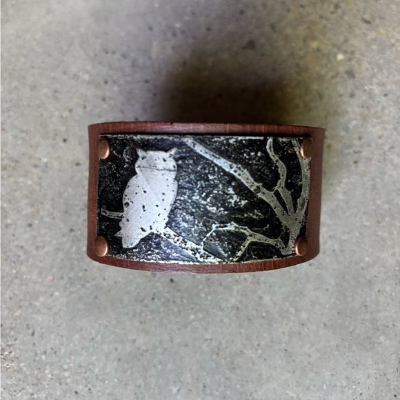 Artisan Brown Leather Owl Bracelet - Picture 1 of 5